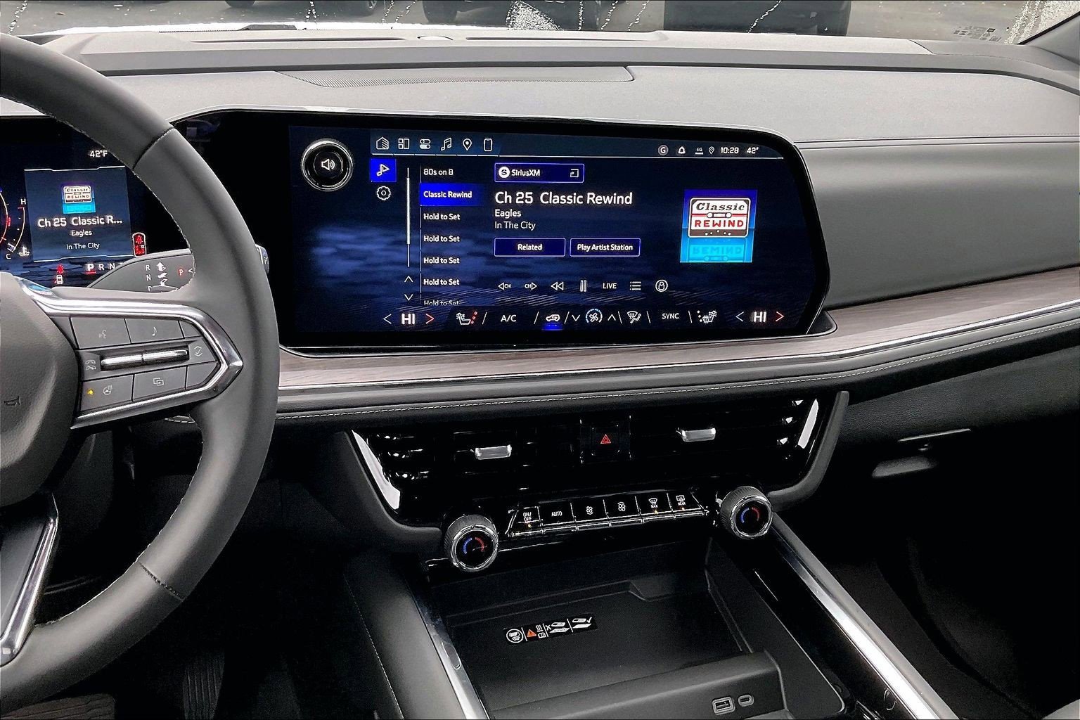 New 2026 Chevrolet Suburban LT w/ Comfort Package image 7