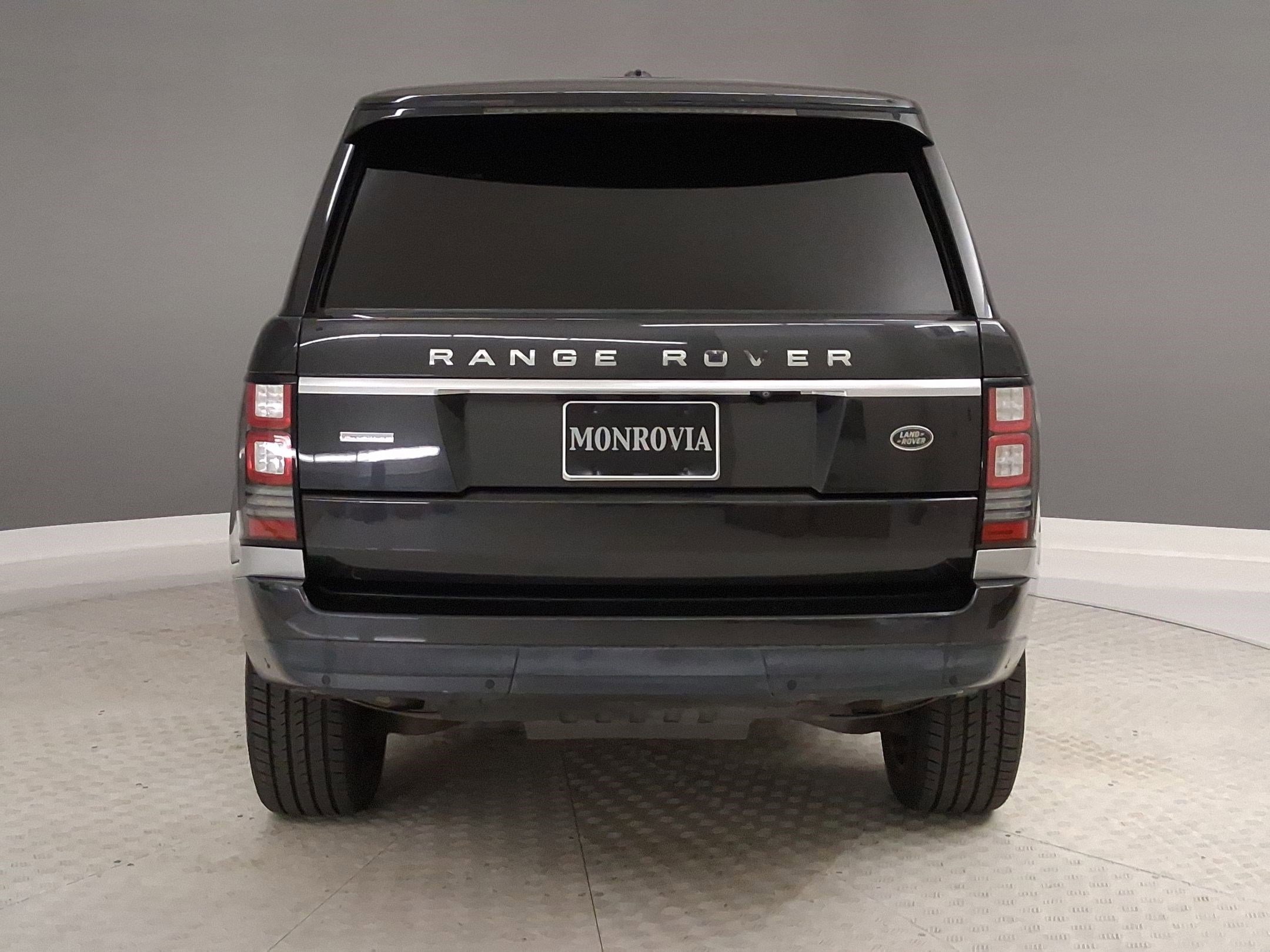 Used 2015 Land Rover Range Rover Supercharged image 7