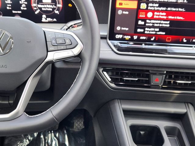 New 2026 Volkswagen Tiguan SE image 27