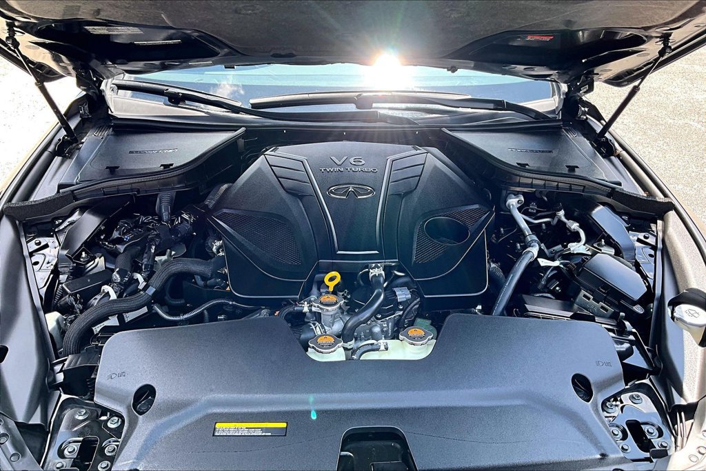Used 2023 INFINITI Q50 Luxe w/ Cargo Package RWD image 11