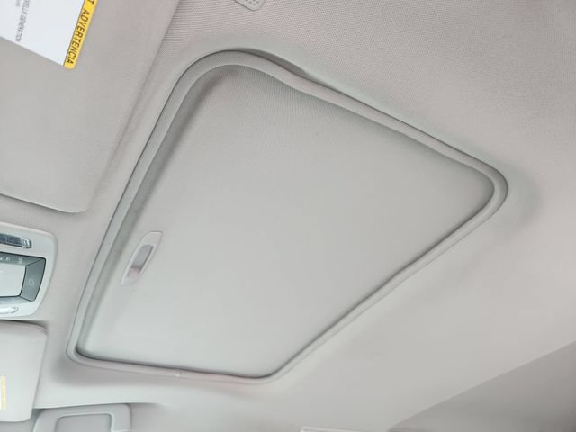 Certified 2022 Toyota Sienna XLE FWD image 19