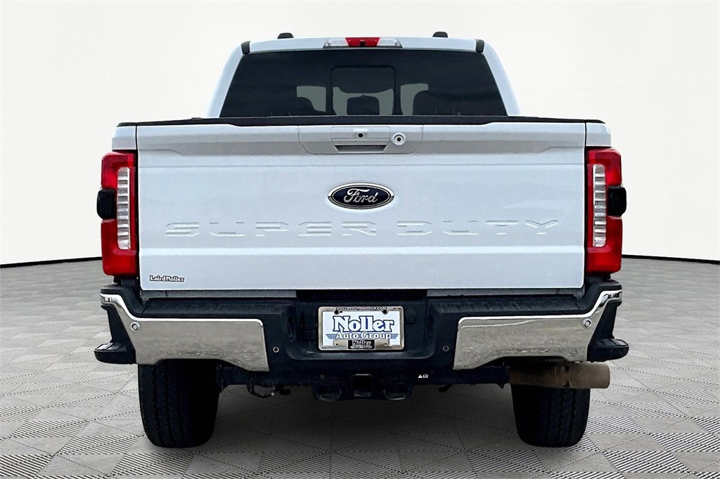 Used 2024 Ford F350 Lariat w/ Camper Package image 4