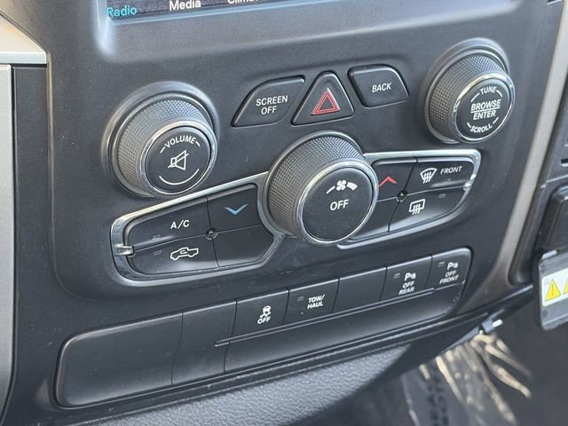 Used 2018 RAM 1500 Big Horn image 30