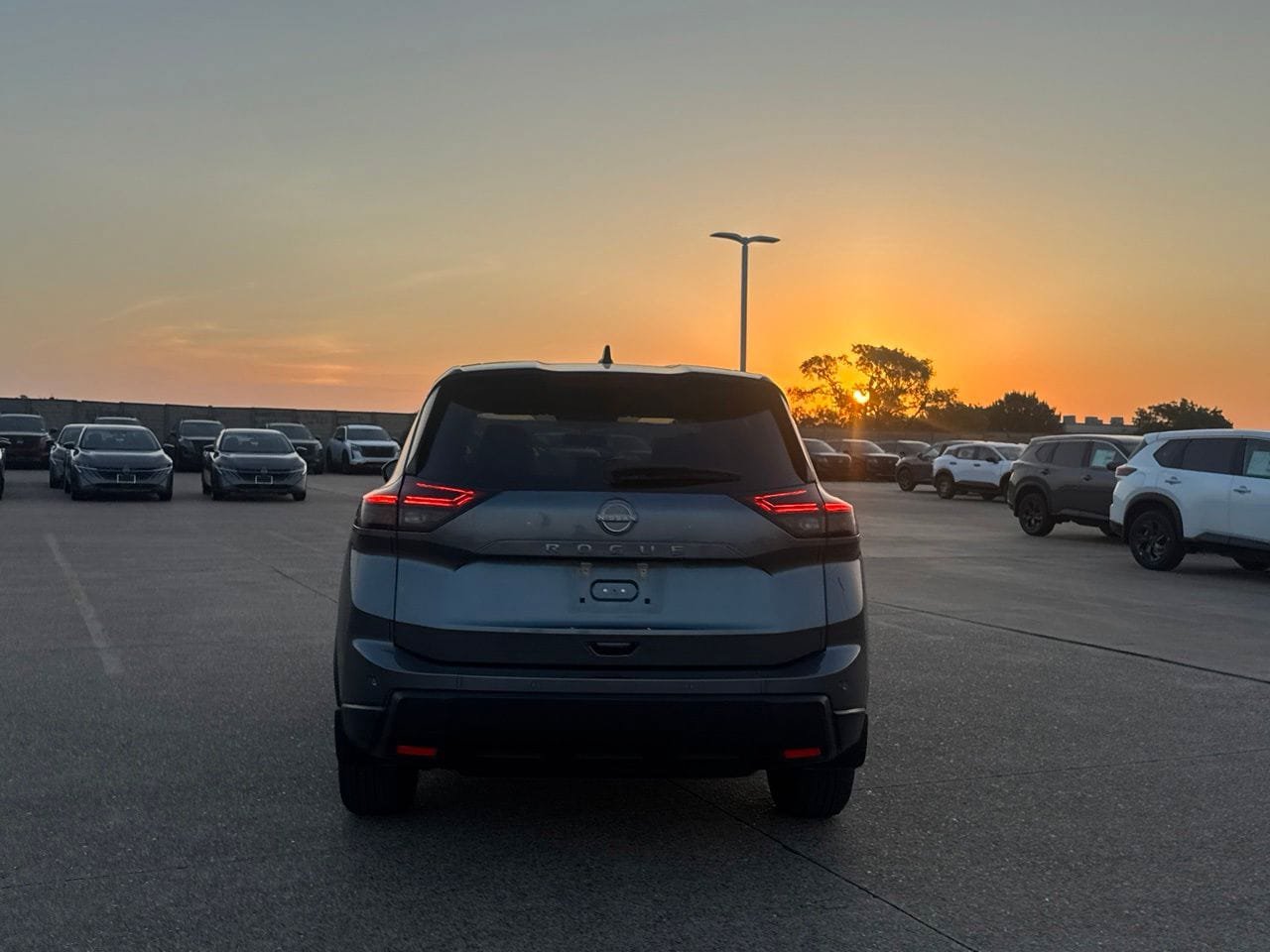 Certified 2024 Nissan Rogue S FWD image 20