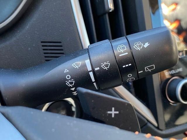 Used 2023 Subaru Crosstrek 2.5i Limited AWD/4WD image 40