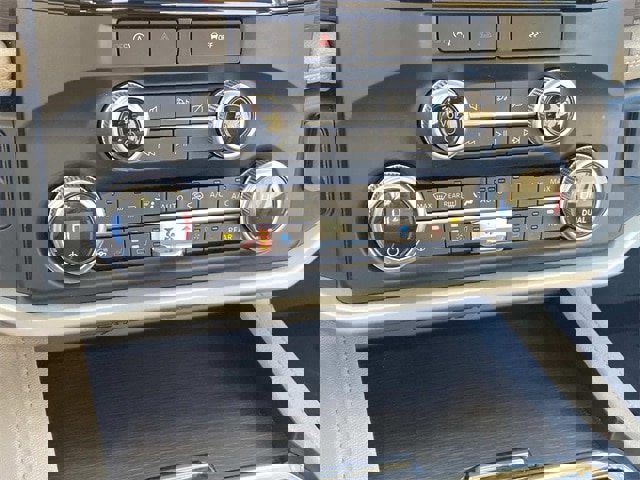 Certified 2024 Ford Expedition Limited image 65