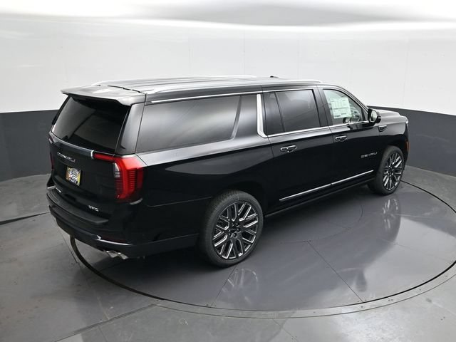 Used 2026 GMC Yukon XL Denali Ultimate AWD/4WD image 18