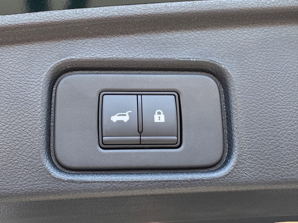 New 2025 Nissan Pathfinder Platinum image 24