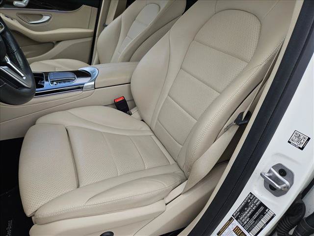 Used 2021 Mercedes-Benz GLC 300 image 14