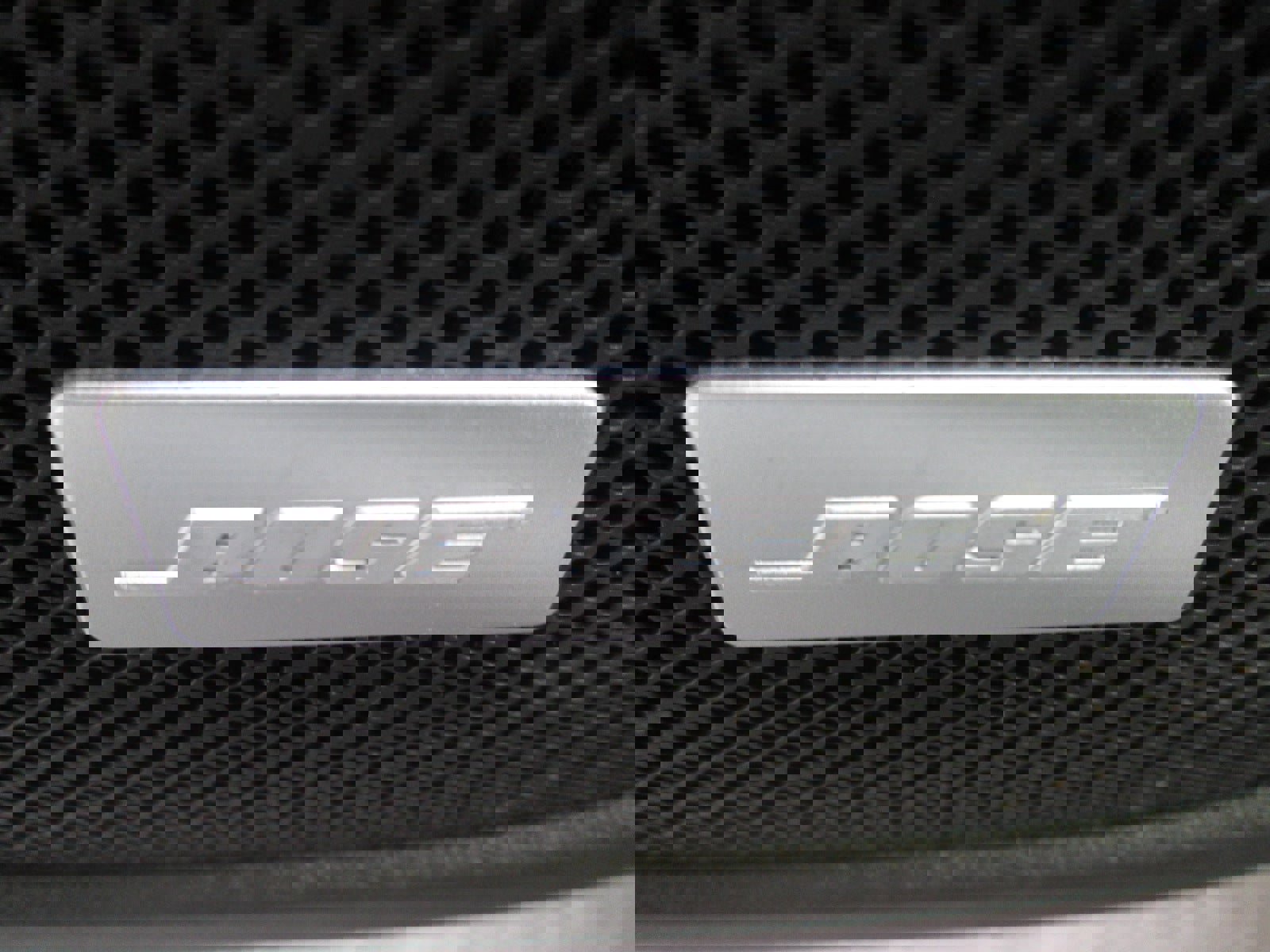 Used 2018 GMC Acadia SLT image 11