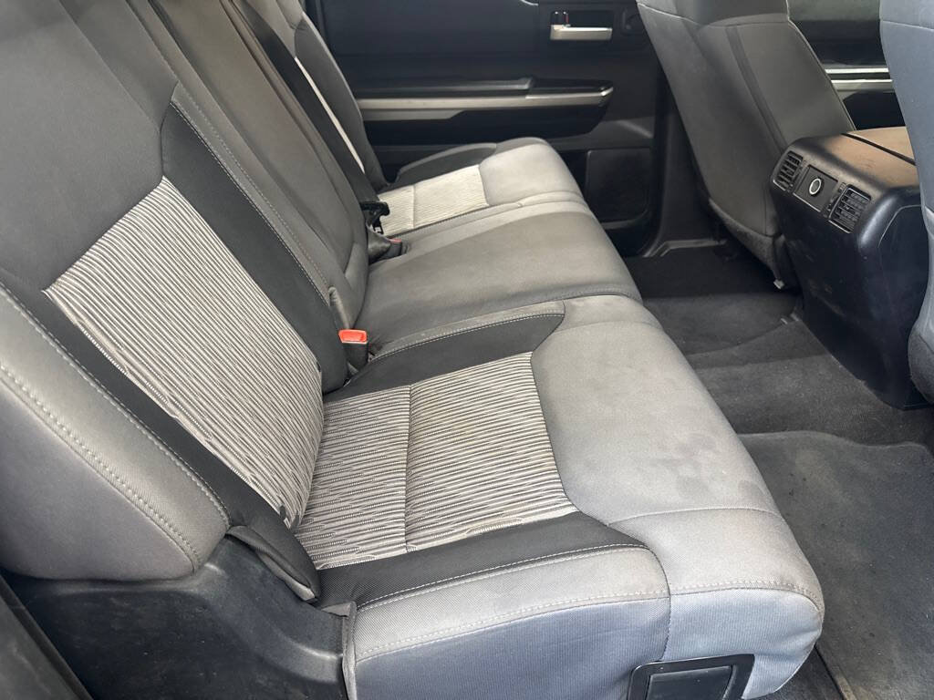 Used 2016 Toyota Tundra SR5 w/ SR5 Upgrade Package RWD image 13