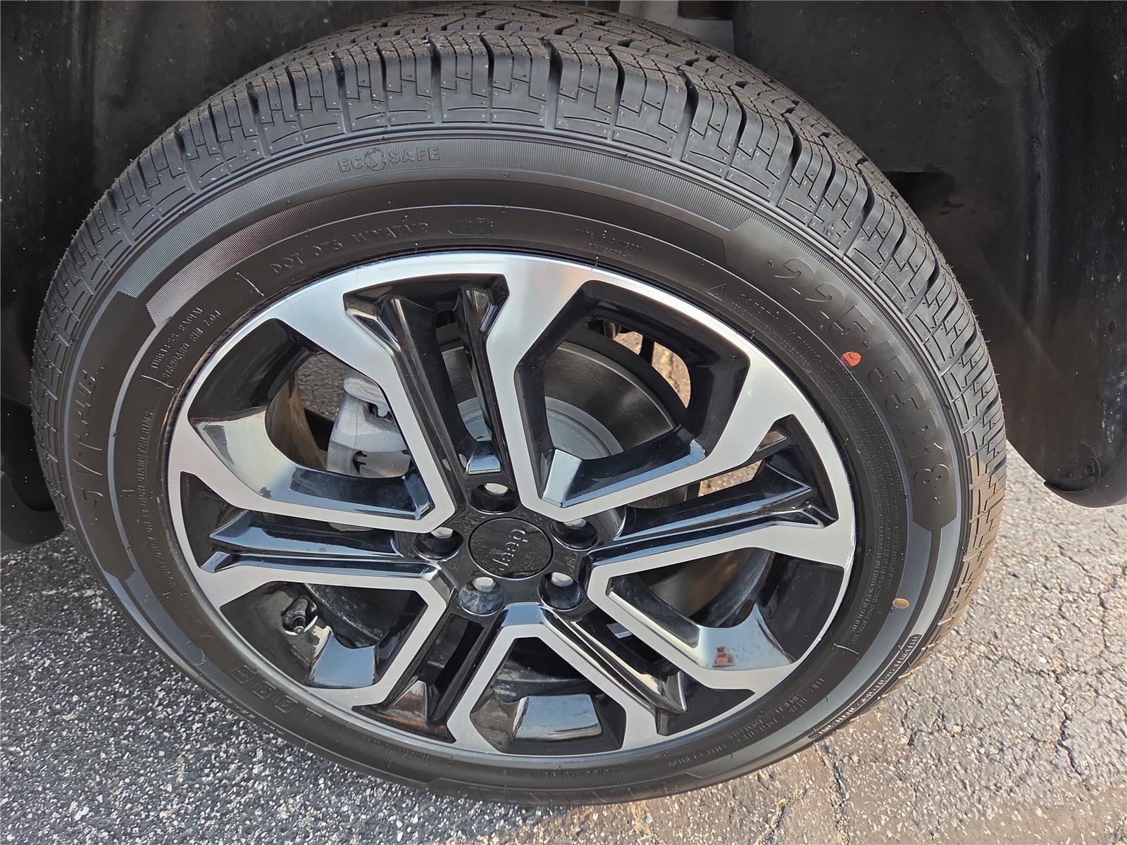 Used 2024 Jeep Compass Limited AWD/4WD image 24