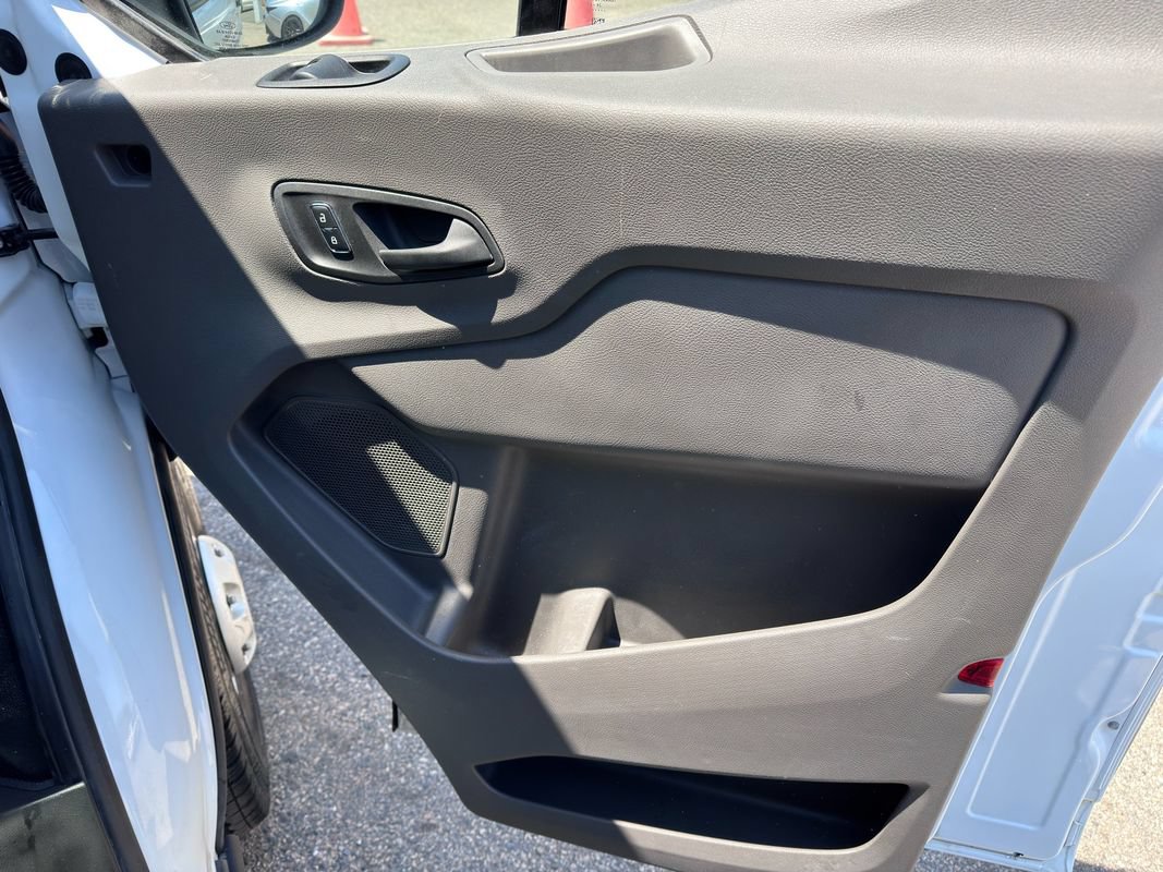 Used 2024 Ford Transit 150 Low Roof AWD image 26