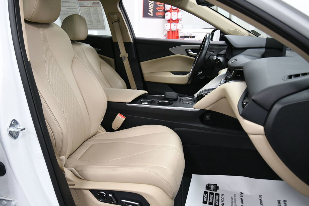 Used 2024 Acura TLX w/ Technology Package image 25