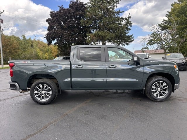 Used 2025 Chevrolet Silverado 1500 LT image 6