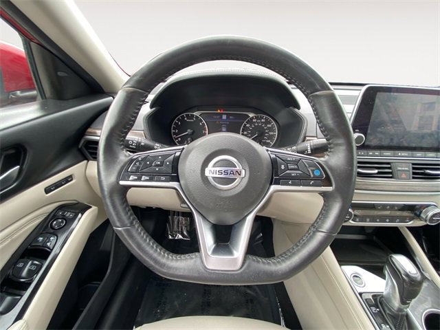 Used 2020 Nissan Altima 2.5 Platinum image 12