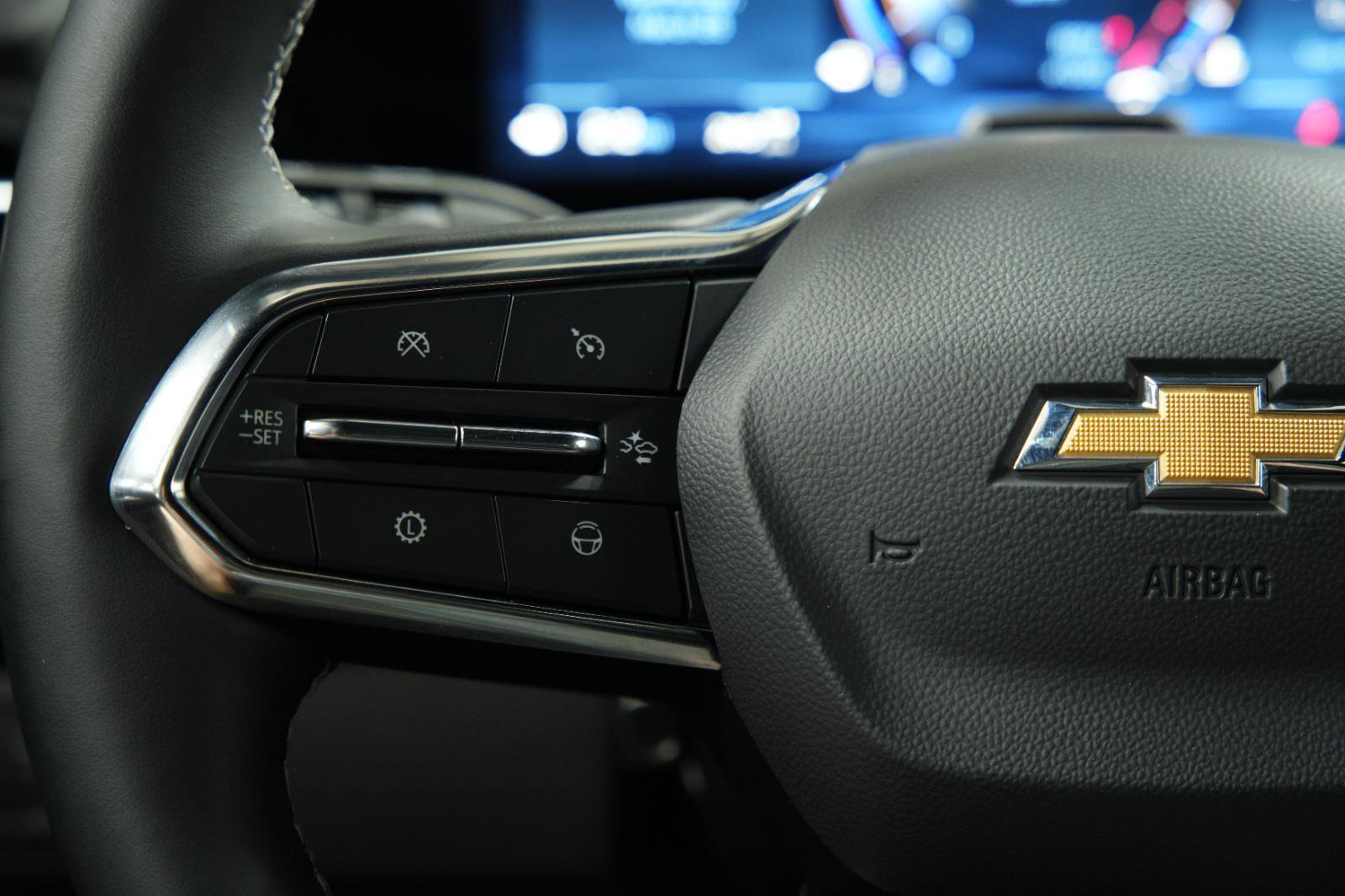 Used 2025 Chevrolet Traverse High Country w/ LPO, Floor Liner Package image 40