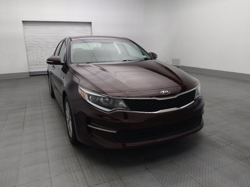 Used 2017 Kia Optima LX w/ Option Group 014 FWD image 14