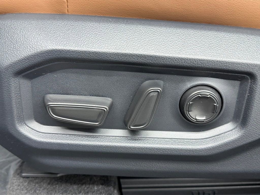 Used 2026 Toyota Sequoia 1794 Edition w/ TRD Off-Road Package AWD/4WD image 21