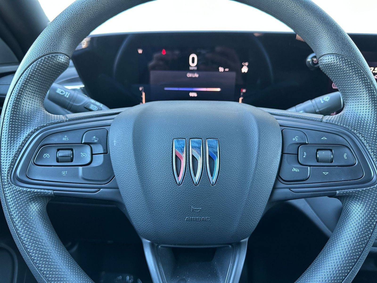 Used 2025 Buick Envista Preferred image 24