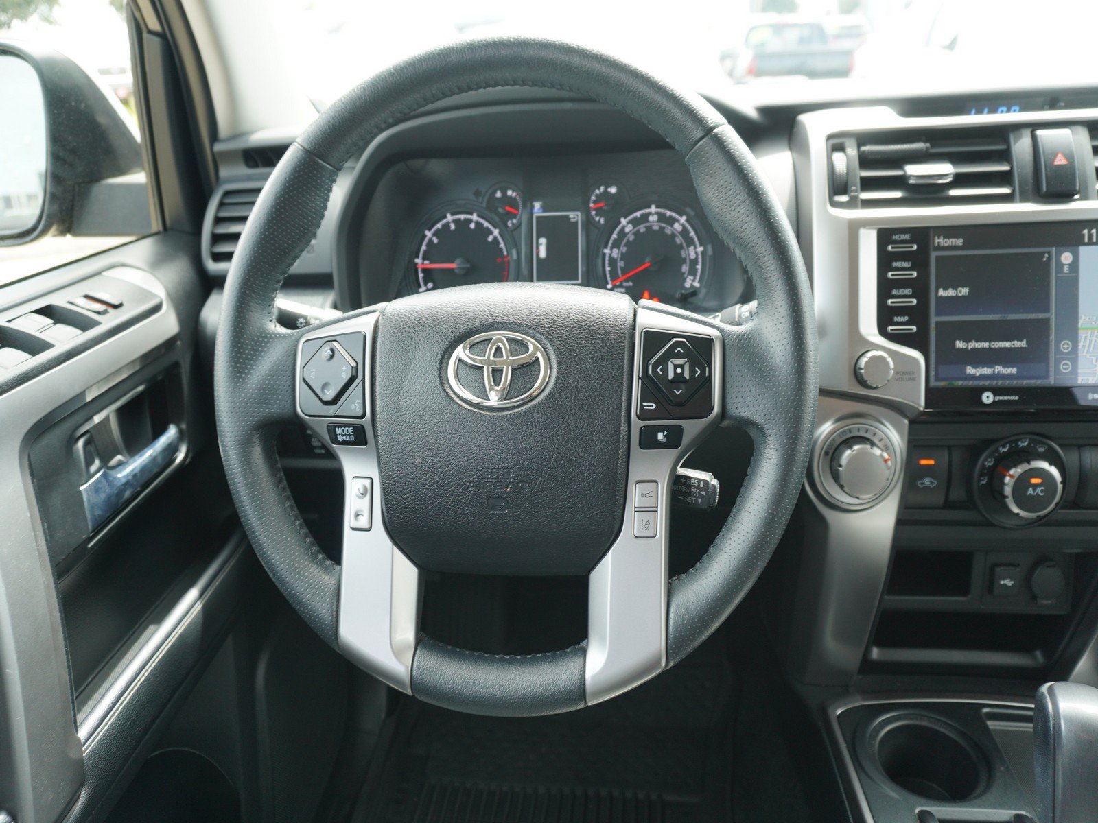Used 2022 Toyota 4Runner SR5 Premium w/ Moonroof Package RWD image 18