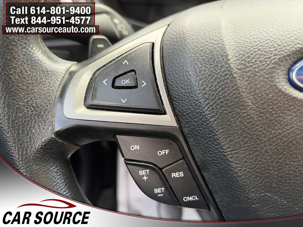 Used 2018 Ford Fusion SE w/ Fusion SE Technology Package FWD image 11