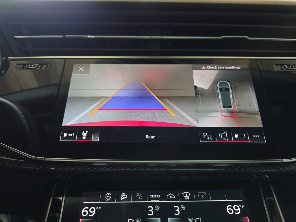 Used 2023 Audi SQ8 Prestige AWD/4WD image 23