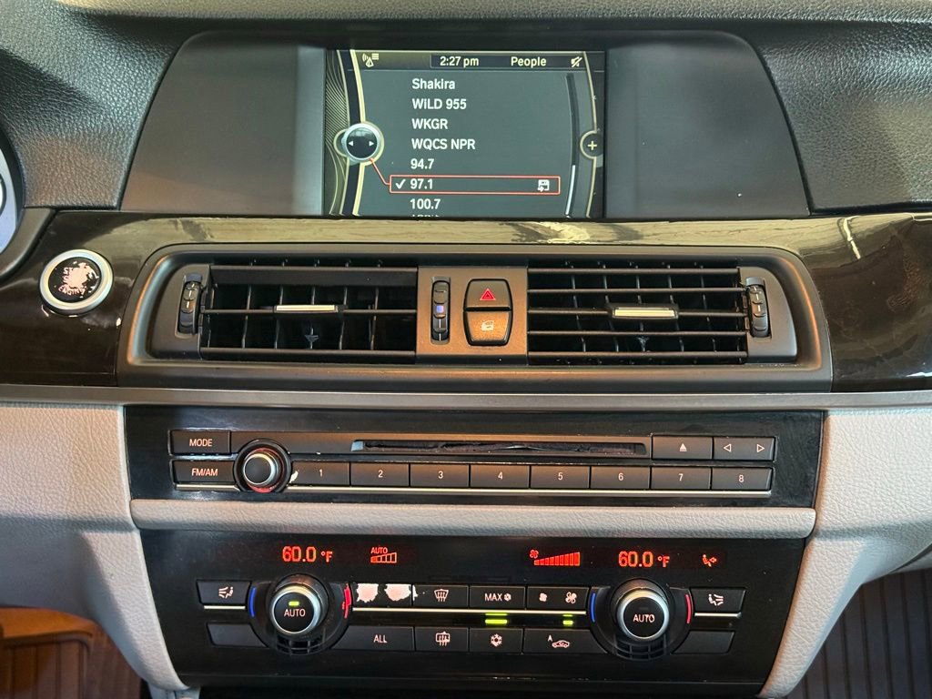 Used 2011 BMW 535i Sedan RWD image 13