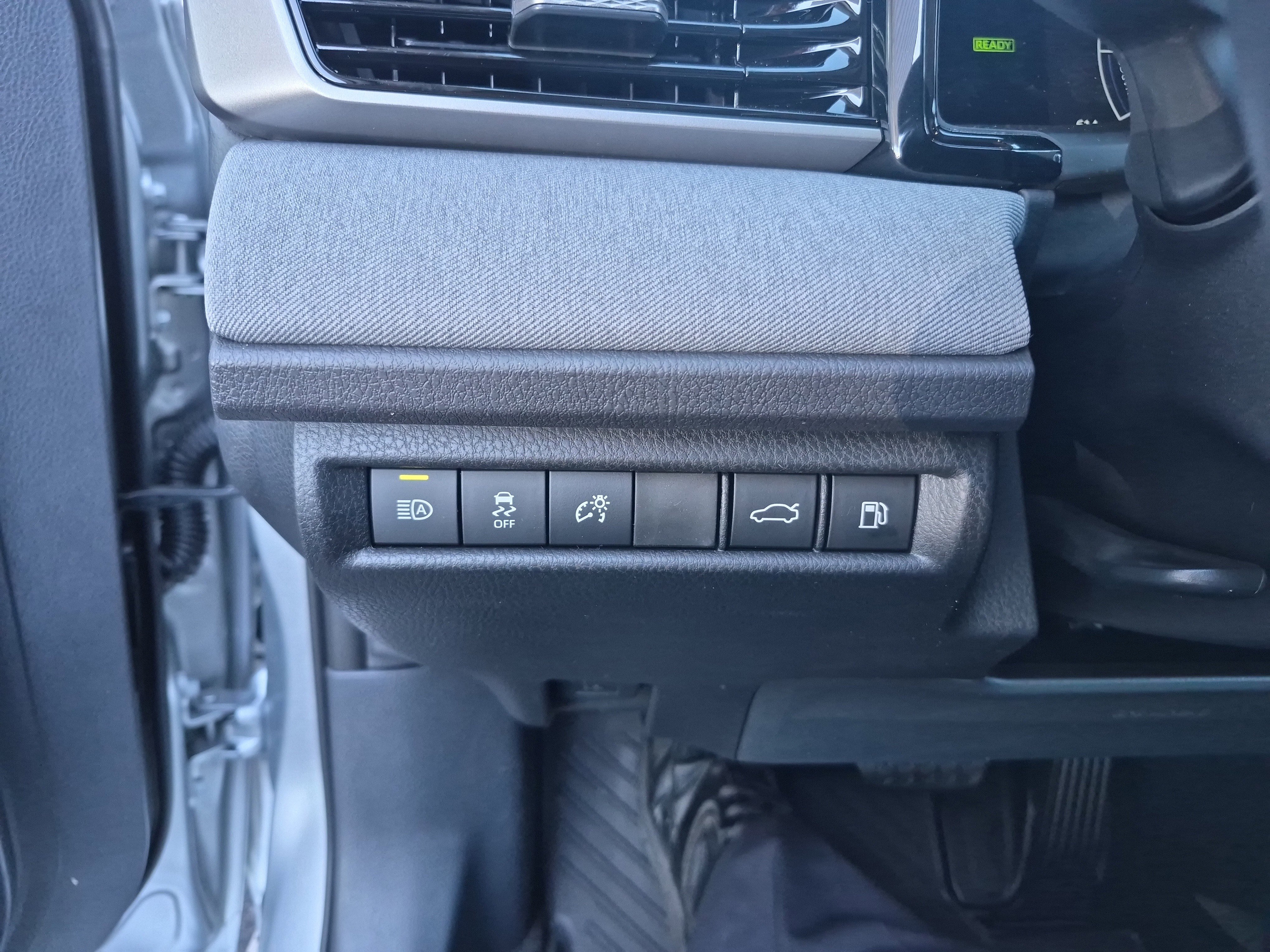 Used 2026 Toyota Camry LE image 19