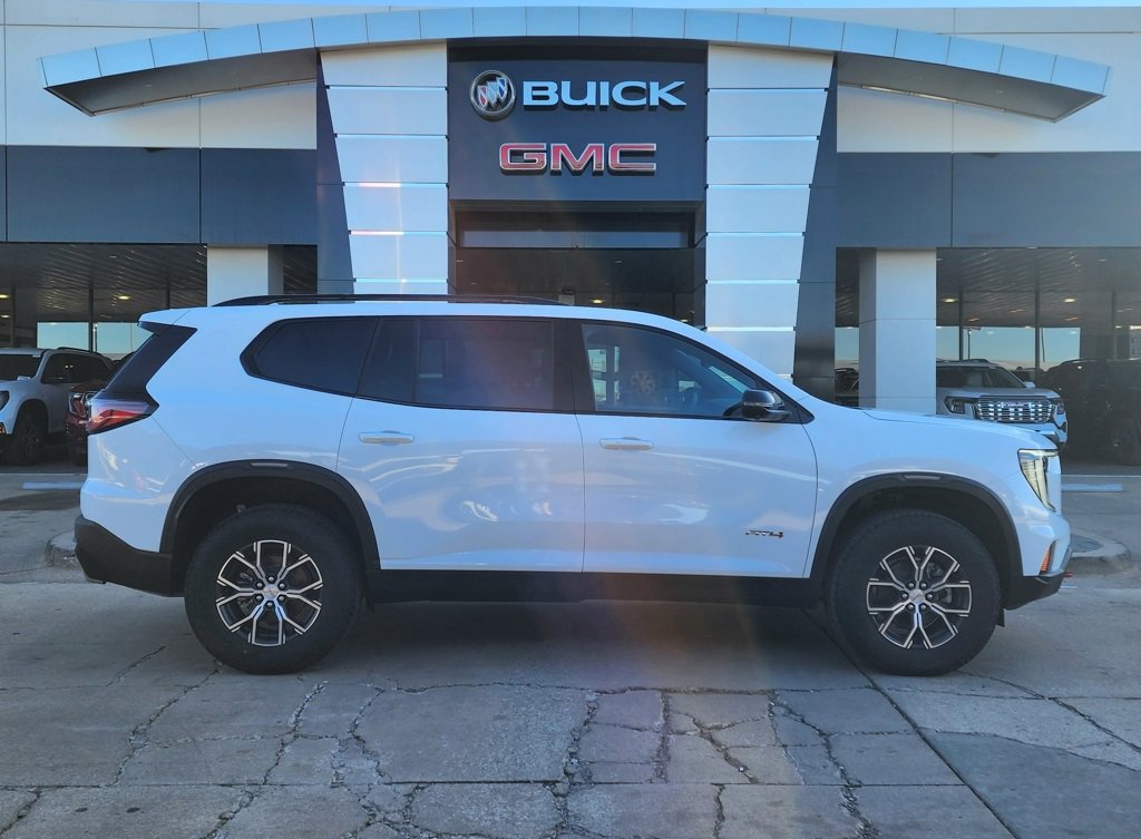 New 2026 GMC Acadia AT4 w/ Luxury Package image 3