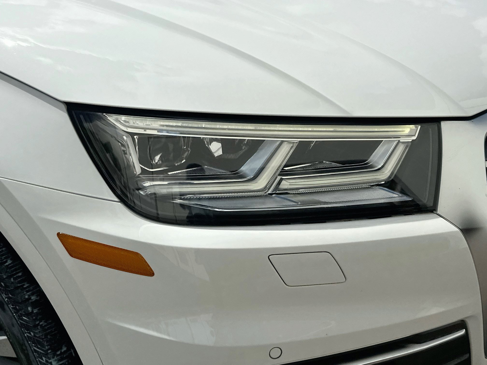 Used 2018 Audi Q5 2.0T Premium Plus w/ Premium Plus Package AWD/4WD image 35