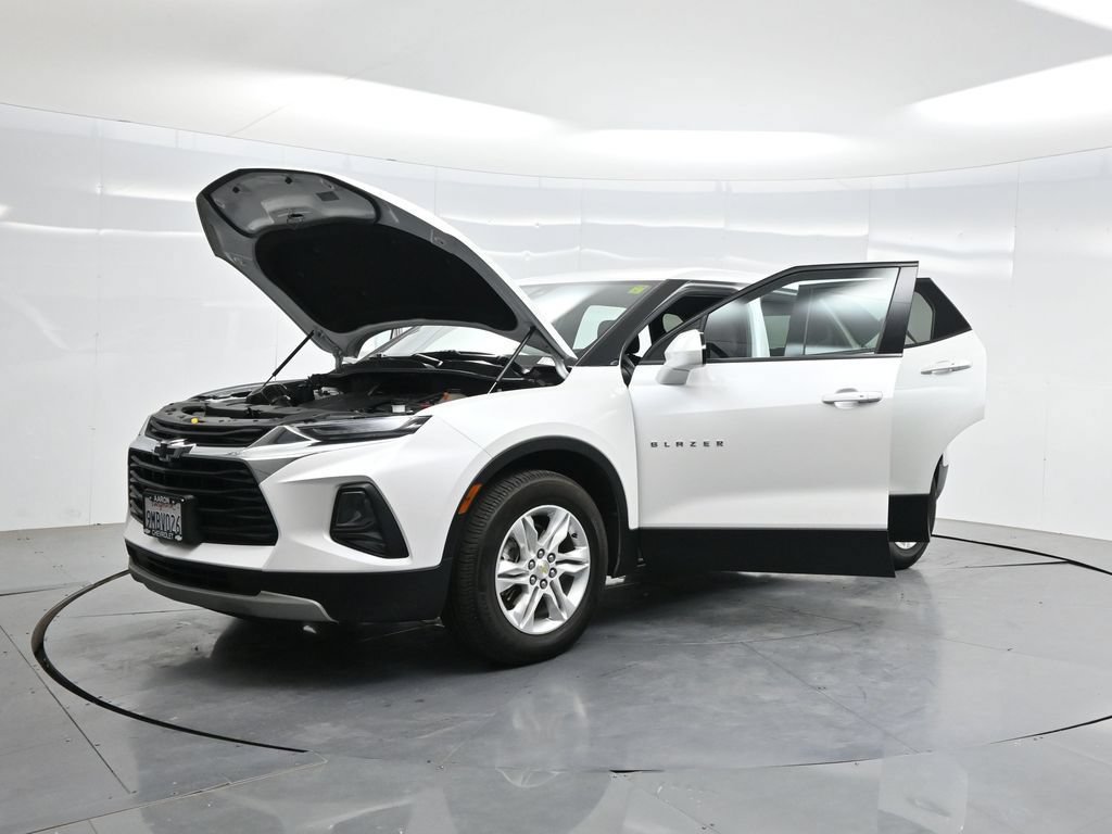 Used 2022 Chevrolet Blazer LT AWD/4WD image 46