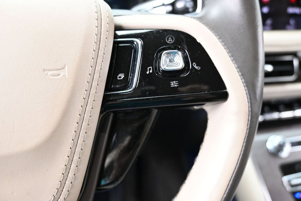 Used 2024 Lincoln Aviator Reserve w/ Equipment Group 201A AWD/4WD image 40