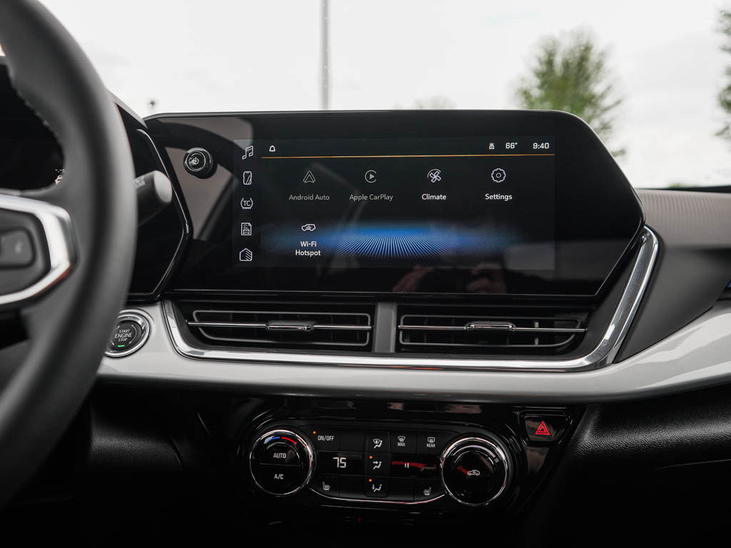 New 2026 Chevrolet Trax LT w/ LT Convenience Package FWD image 22