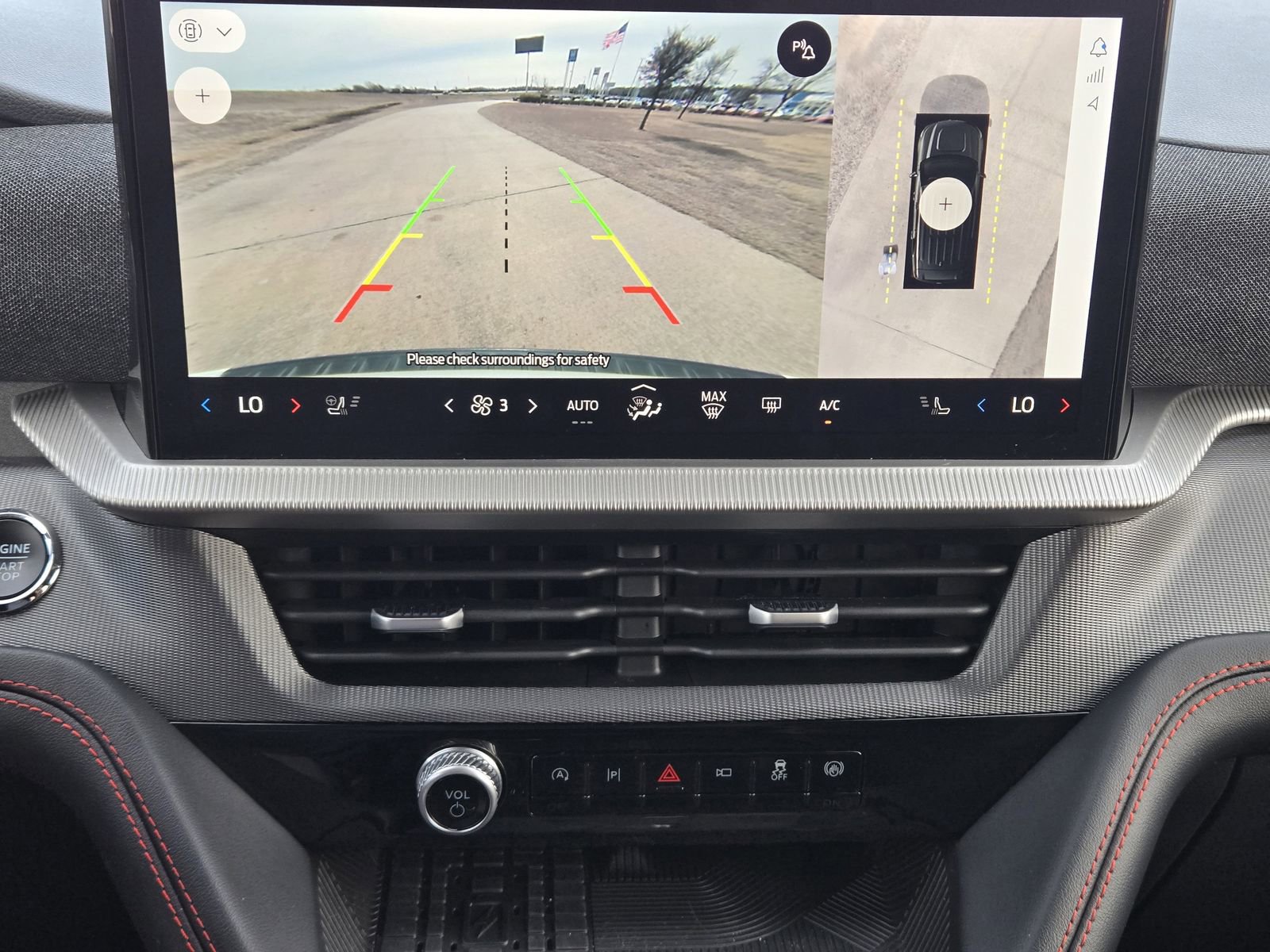 Used 2025 Ford Explorer ST-Line w/ Premium Package image 21