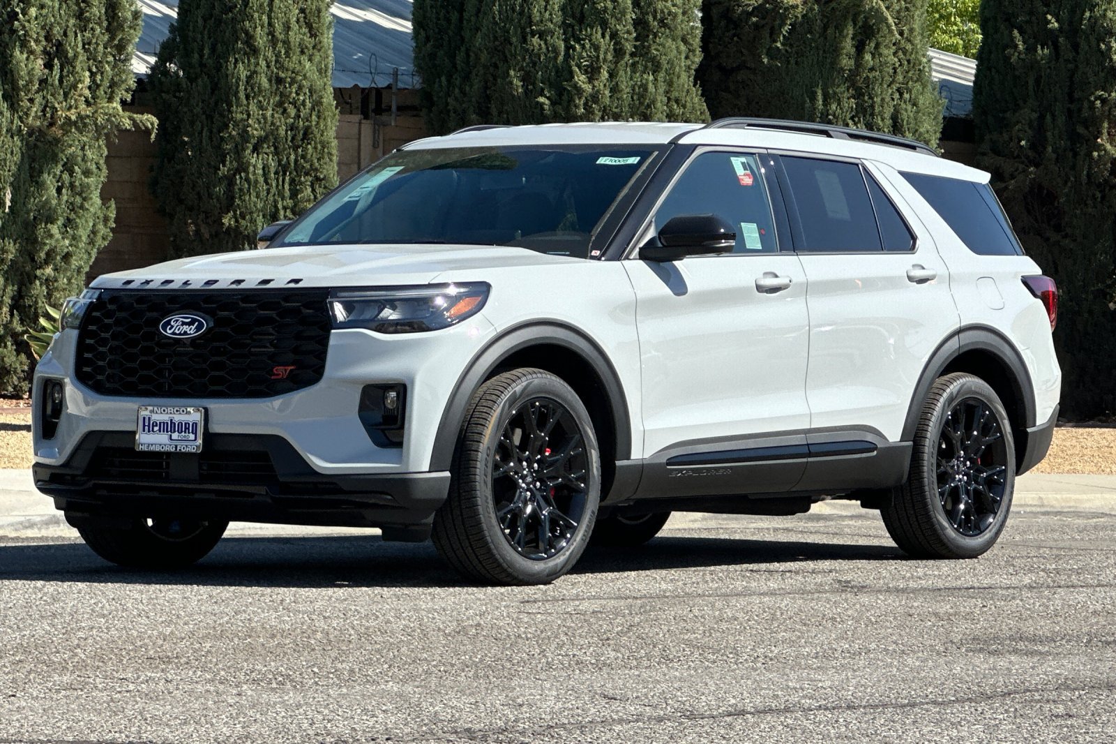 New 2027 Ford Explorer ST w/ ST Sinister Package RWD image 8