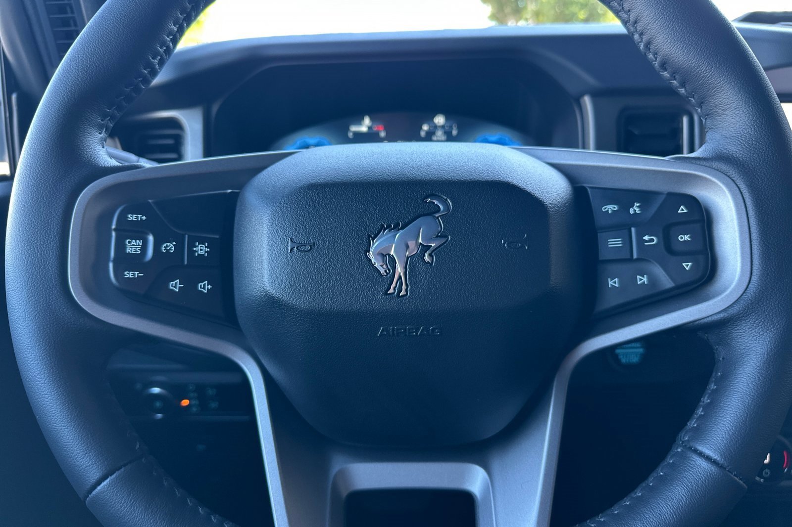 New 2025 Ford Bronco Badlands w/ Sasquatch Package image 23