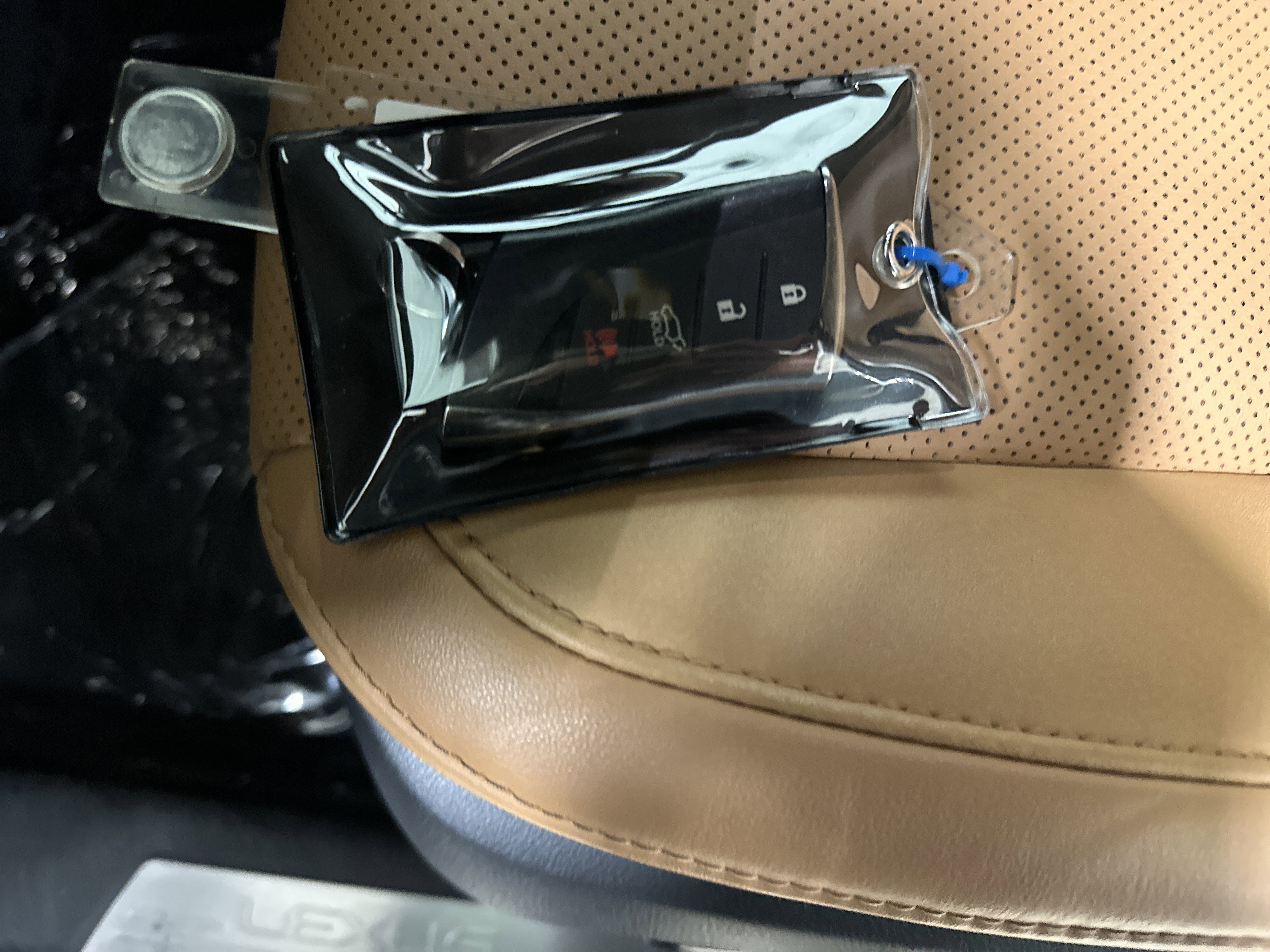 Used 2023 Lexus RX 350 Premium w/ Accessory Package image 36