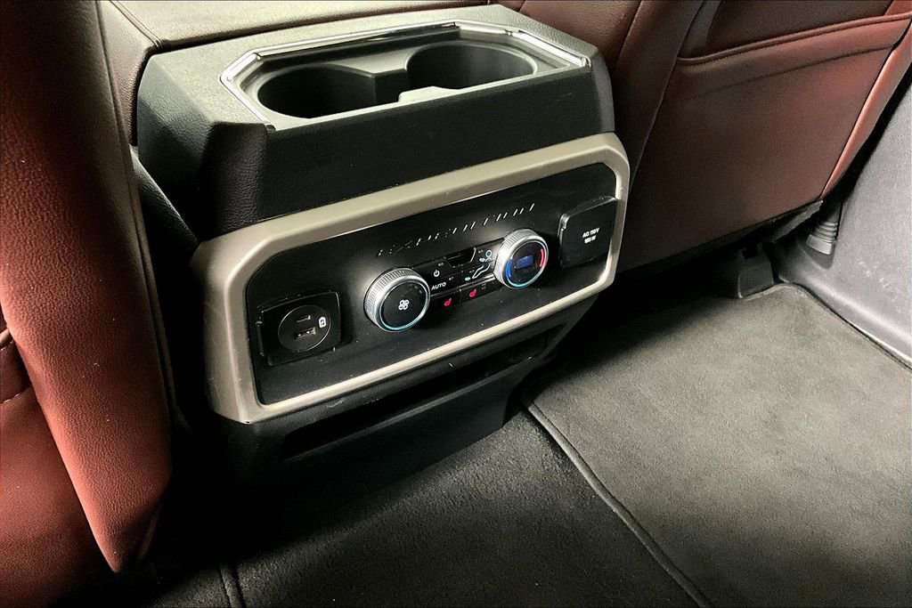 Used 2023 Ford Expedition Limited image 34