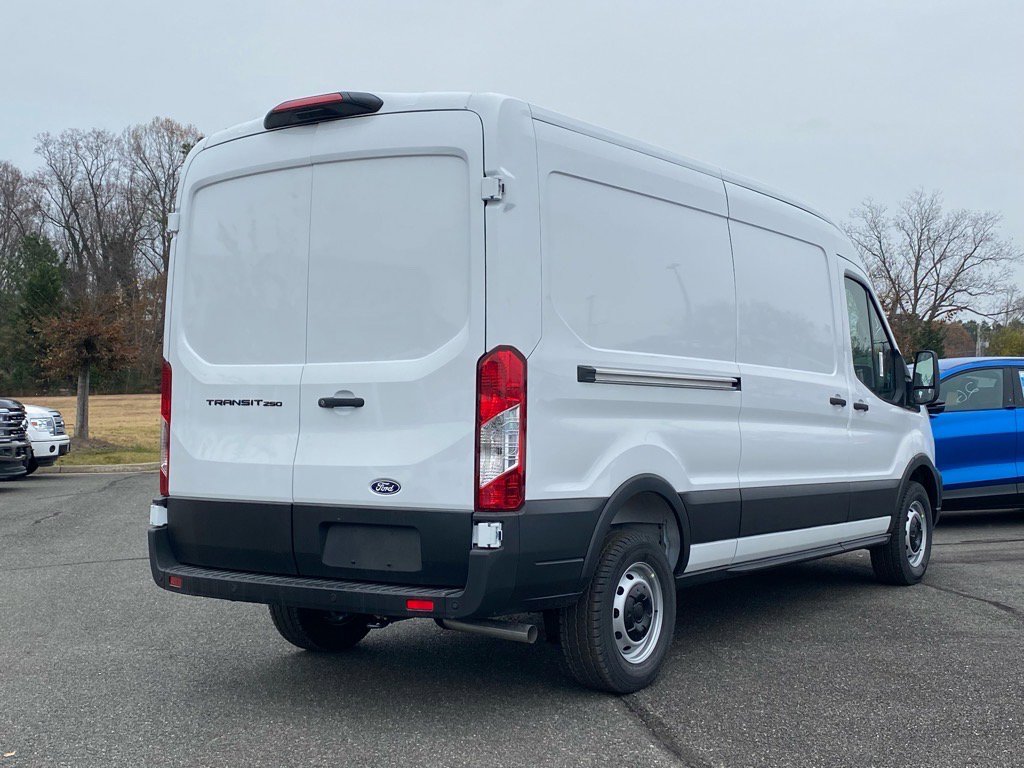 New 2026 Ford Transit 250 148 Medium Roof image 3