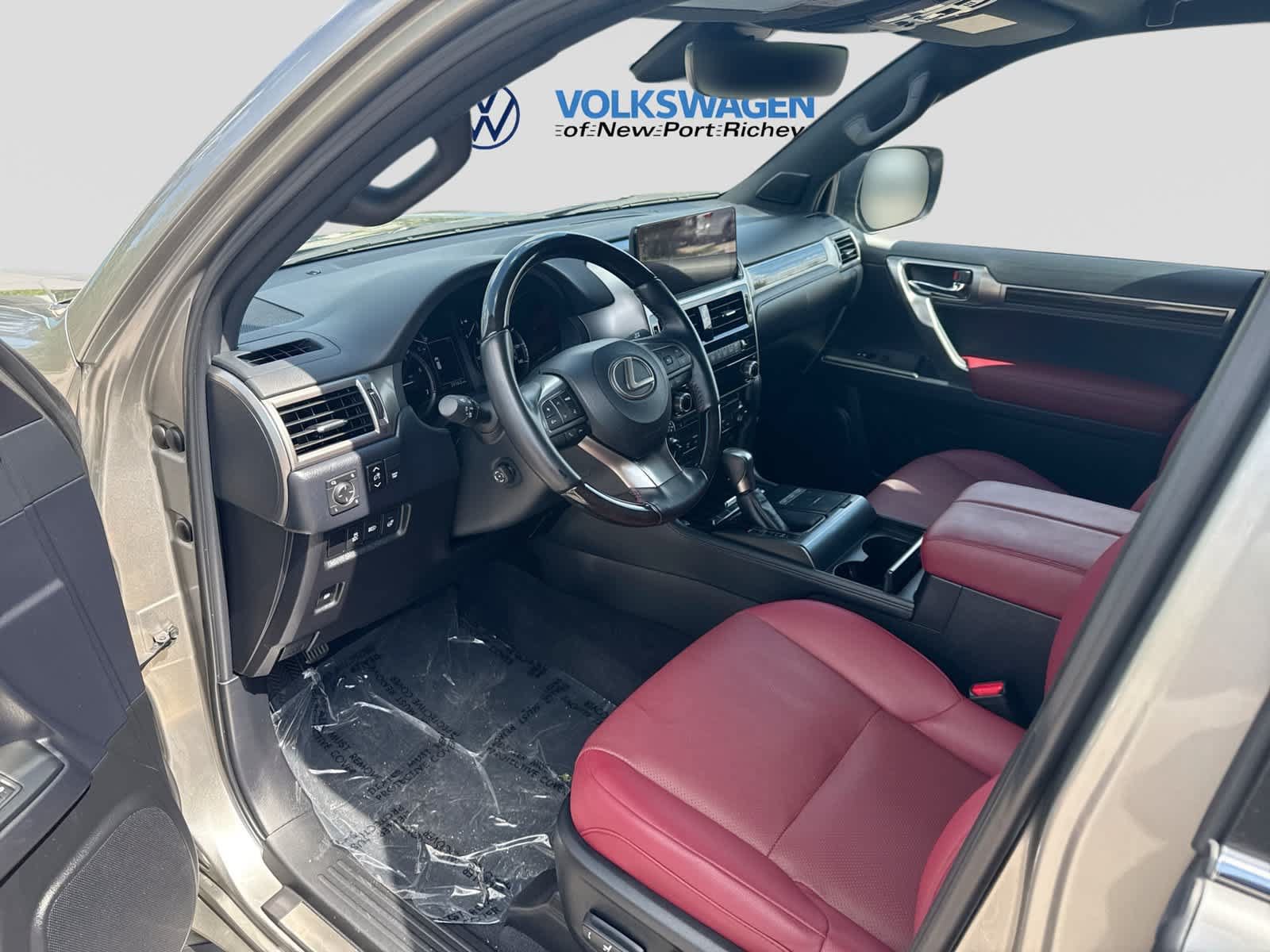 Used 2023 Lexus GX 460 Premium w/ Premium Package AWD/4WD image 10