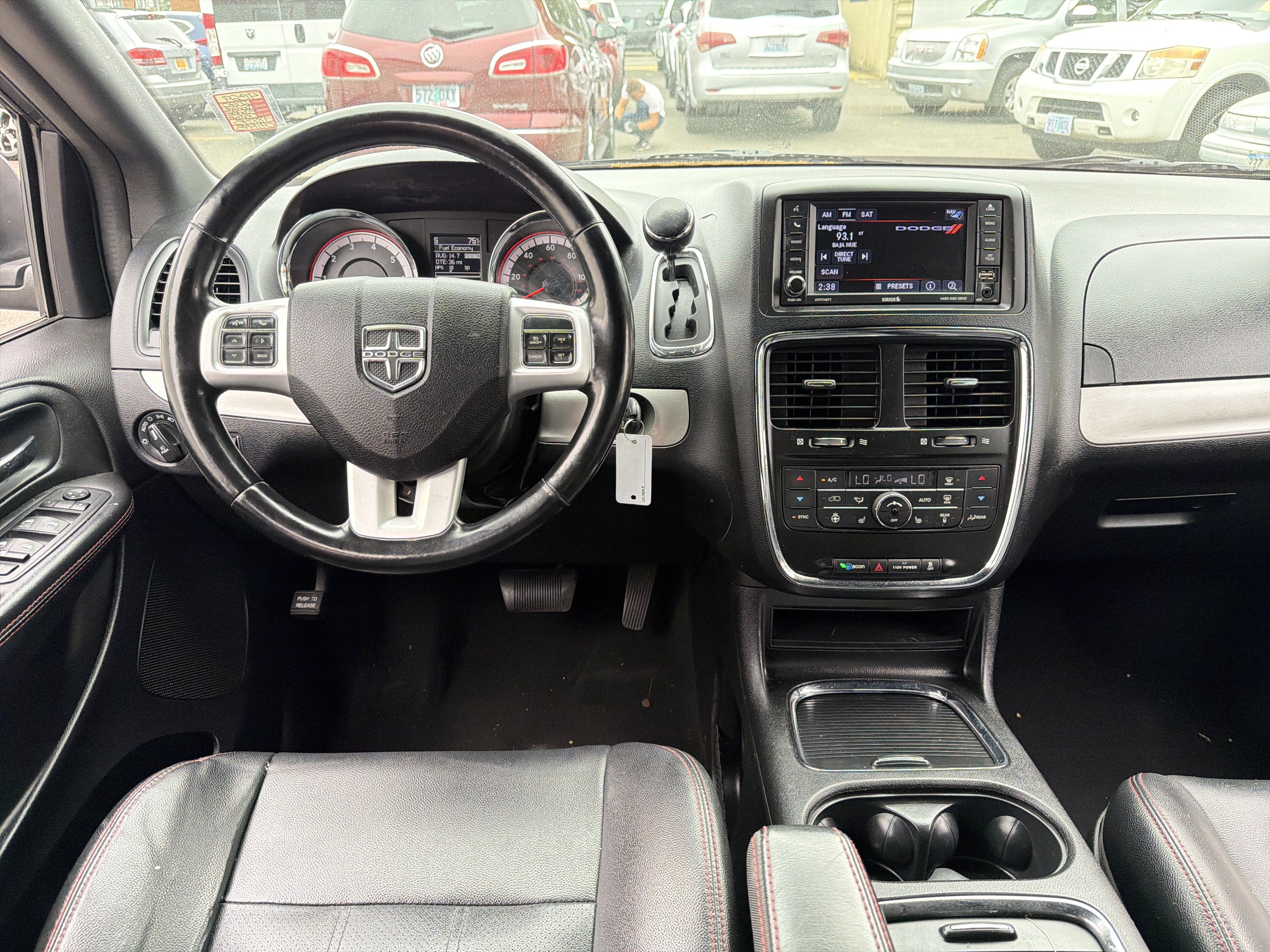 Used 2020 Dodge Grand Caravan GT FWD image 11