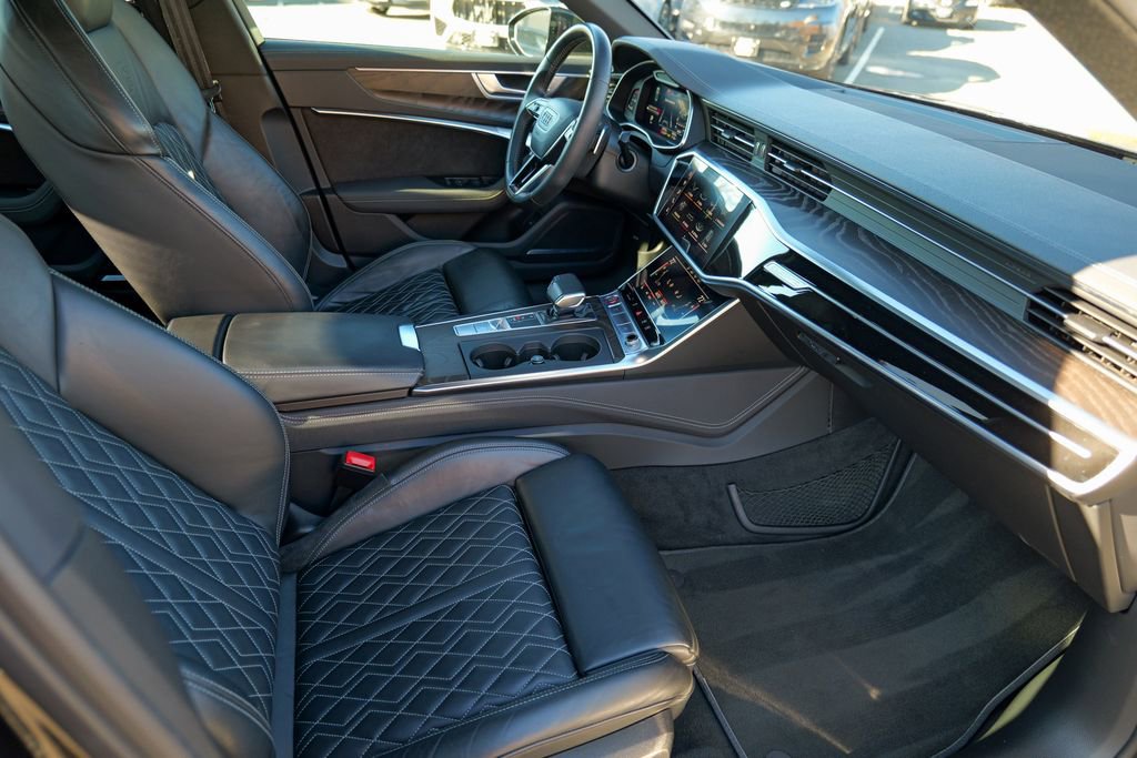 Used 2020 Audi S6 Premium Plus w/ S Sport Package image 32