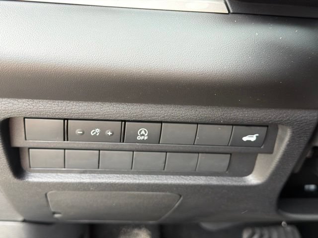 New 2026 Mitsubishi Outlander SE FWD image 32