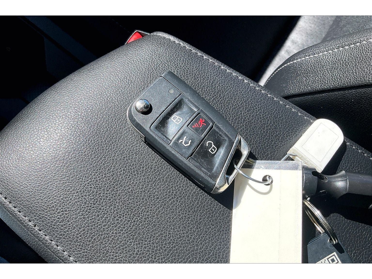 Used 2019 Volkswagen Tiguan SE AWD/4WD image 14
