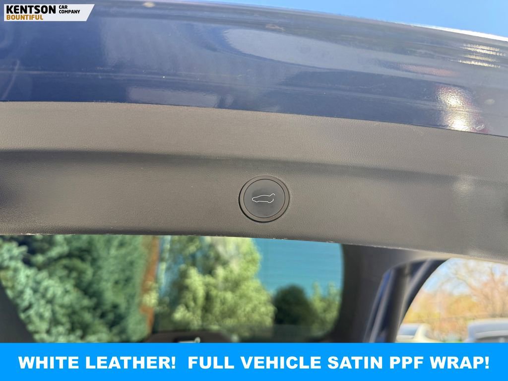 Used 2022 Tesla Model Y Performance image 32