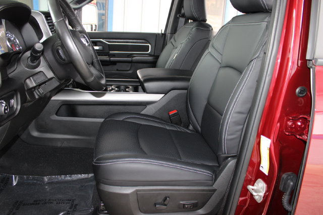 Used 2024 RAM 3500 Big Horn w/ Sport Appearance Package AWD/4WD image 24