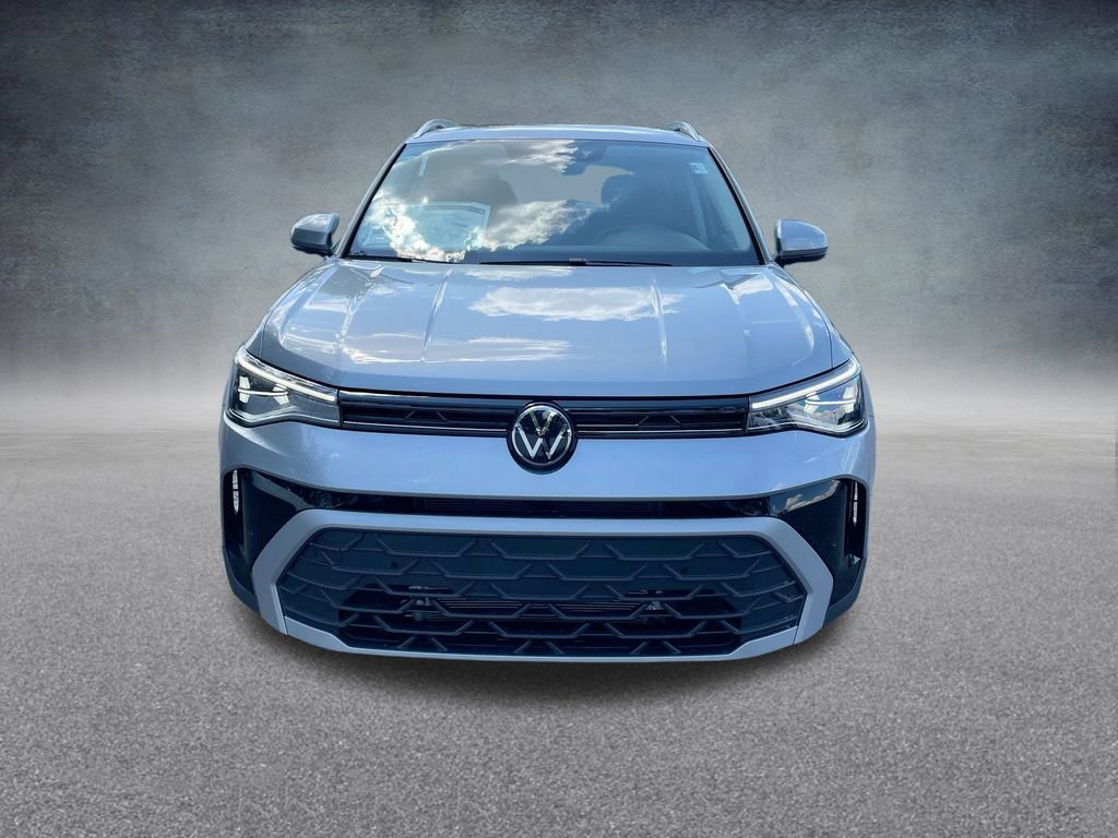 New 2025 Volkswagen Taos SE image 34