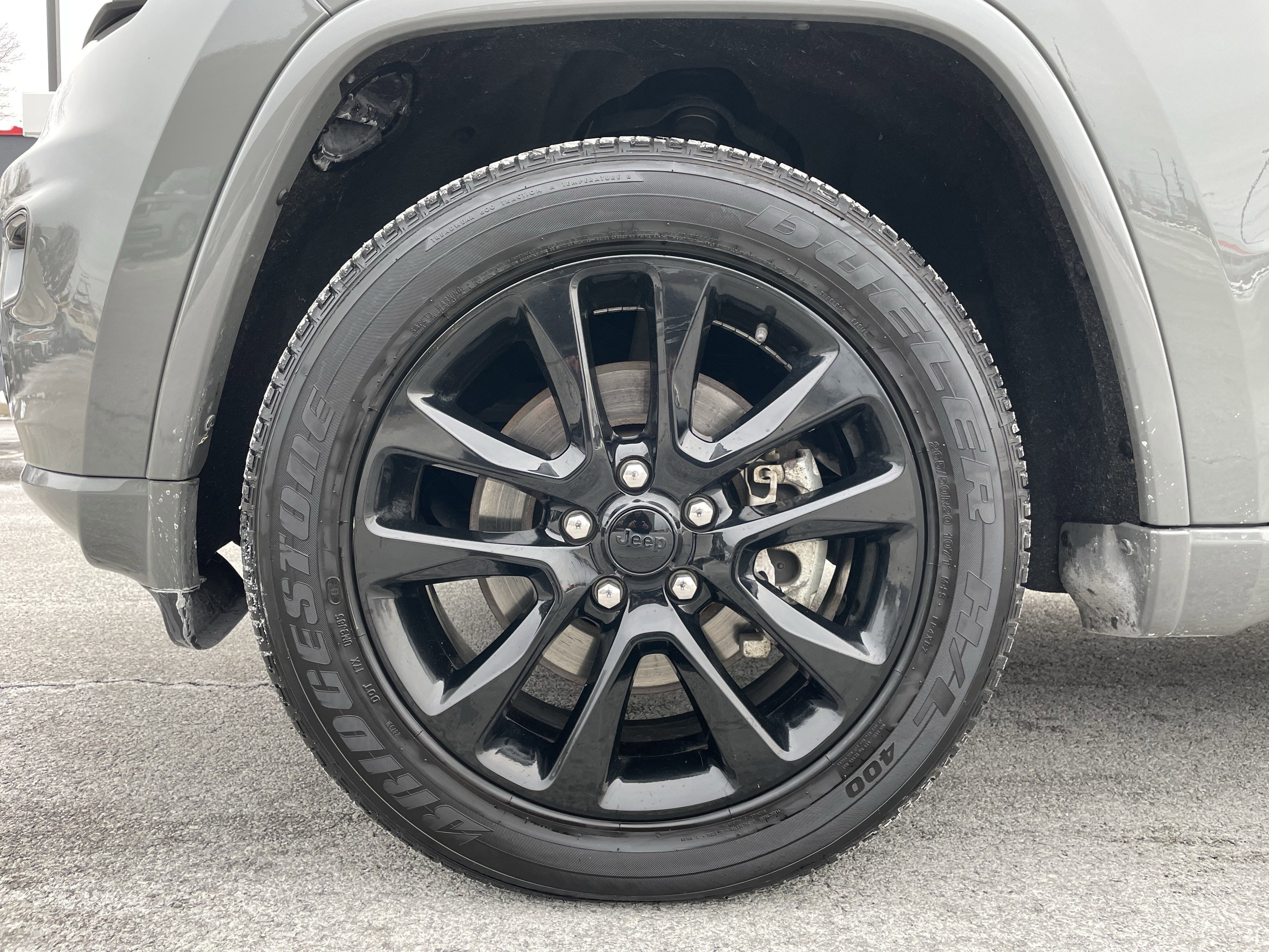 Used 2021 Jeep Grand Cherokee Laredo X image 9