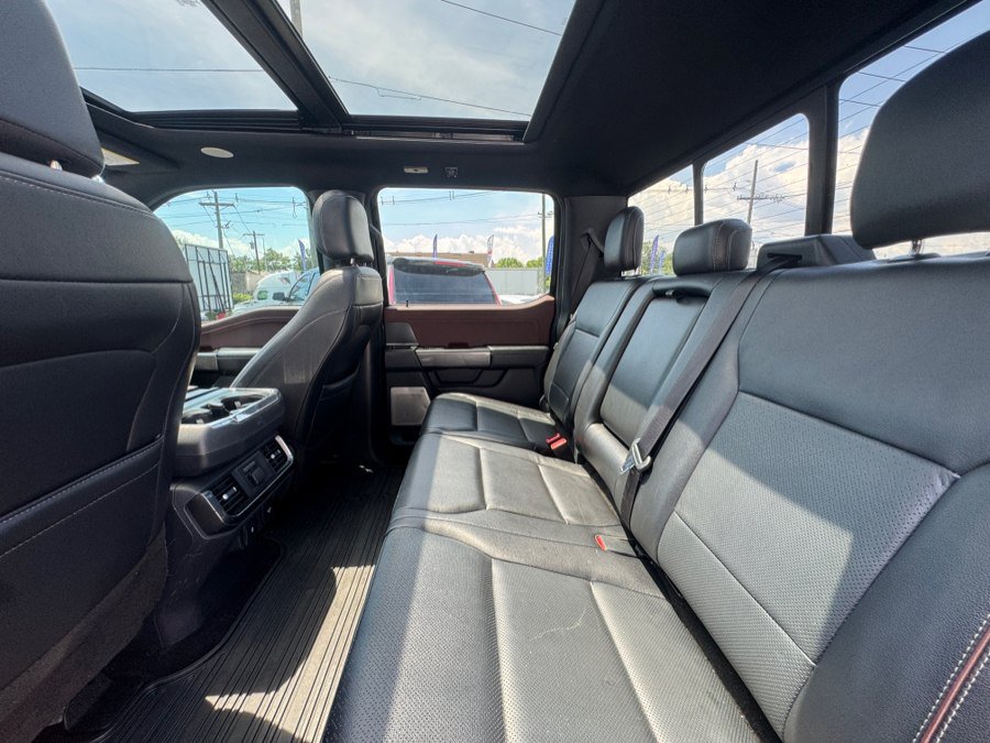 Used 2021 Ford F150 Lariat w/ Luxury Package w/ Equipment Group 502A High AWD/4WD image 28